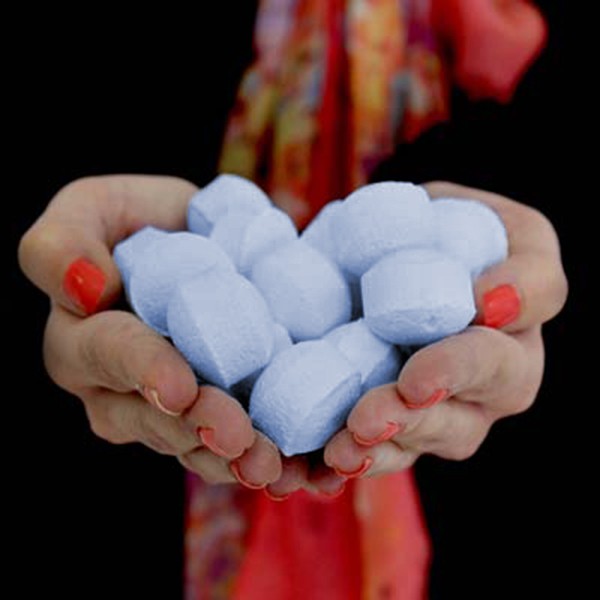 1.3kg Chill Pills Mini Bath Bombs - Bergamot & Lavender