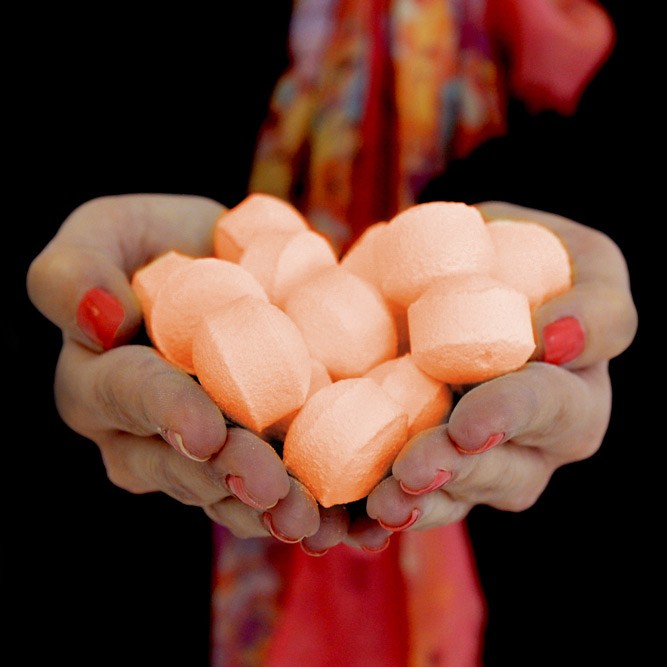 1.3kg Chill Pills Mini Bath Bombs - Fresh Oranges