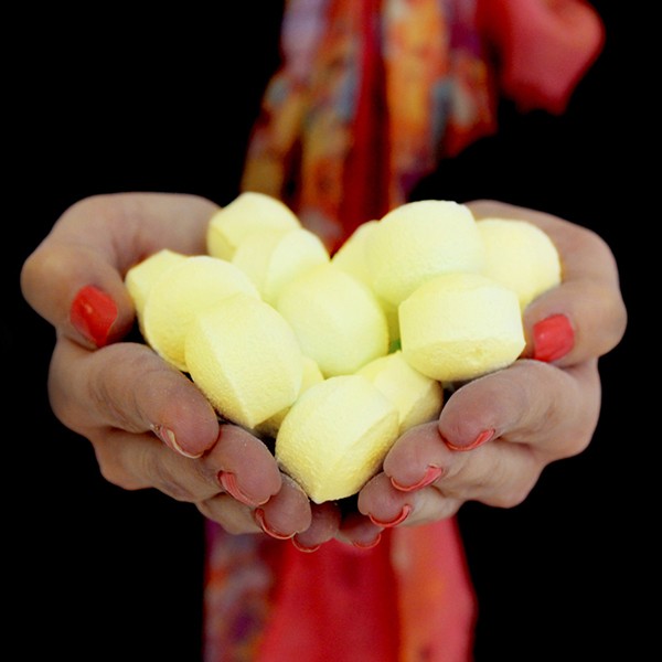 1.3kg Chill Pills Mini Bath Bombs - Pinacolada