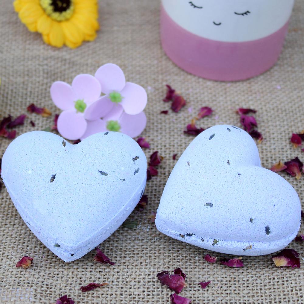 16x Love Heart Bath Bomb 70g - French Lavender