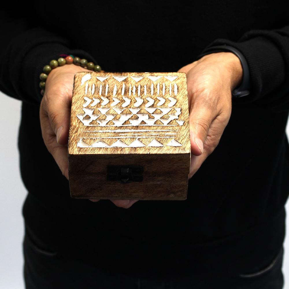 2x White Washed Wooden Box - 6x4 Slavic Design