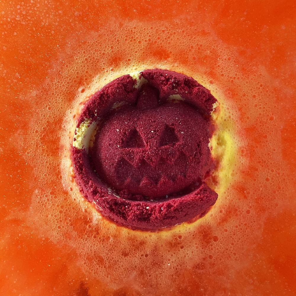 16x Aniseed Halloween Bath Bomb