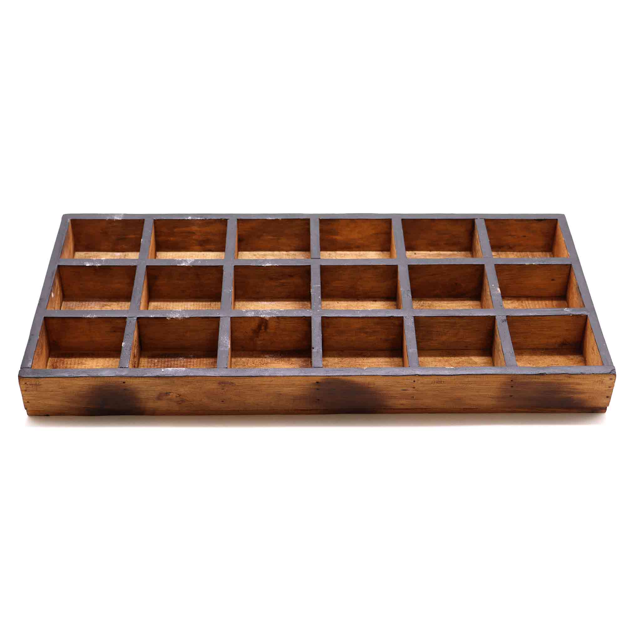 Display Tray - 18 Compartments