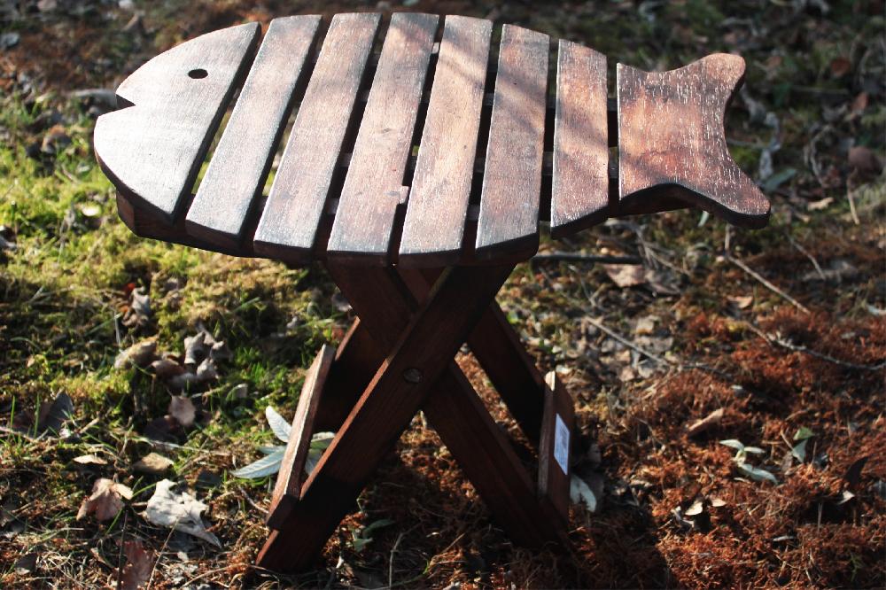 Folding Fish Chair - Dark Wood