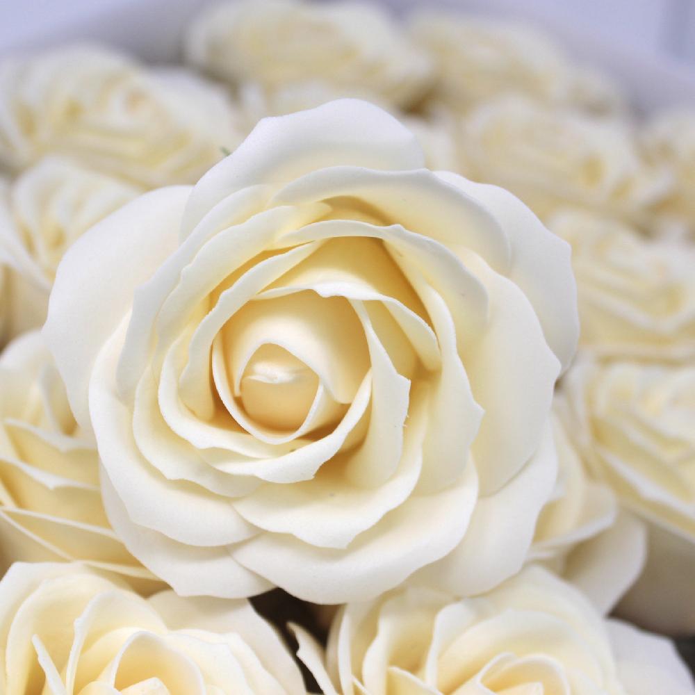 25x Craft Soap Flowers - Lrg Rose - Ivory