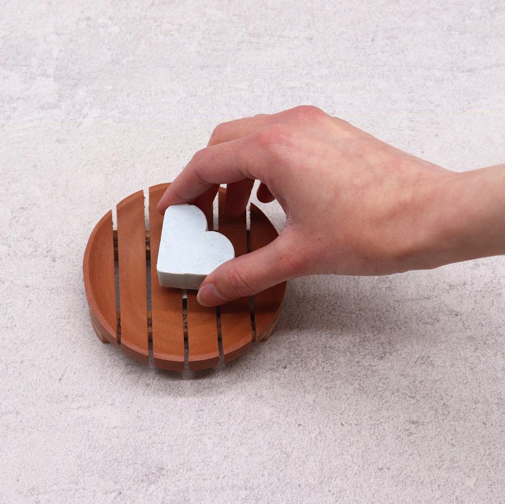 6x Classic Naseberry Soap Dish - Round