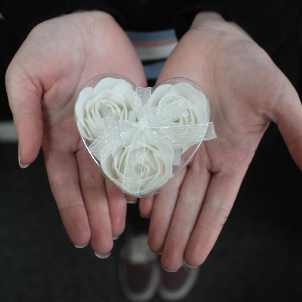 6x Set Of 3 Soap Flower Heart Box - White