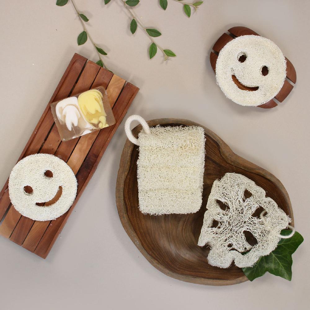 12x Whole Loofah Smiley Face