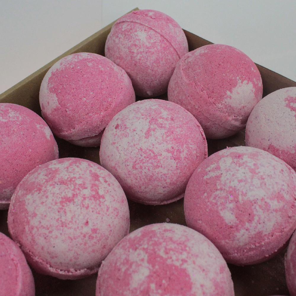 16x Bubblegum Jumbo Bath Bomb
