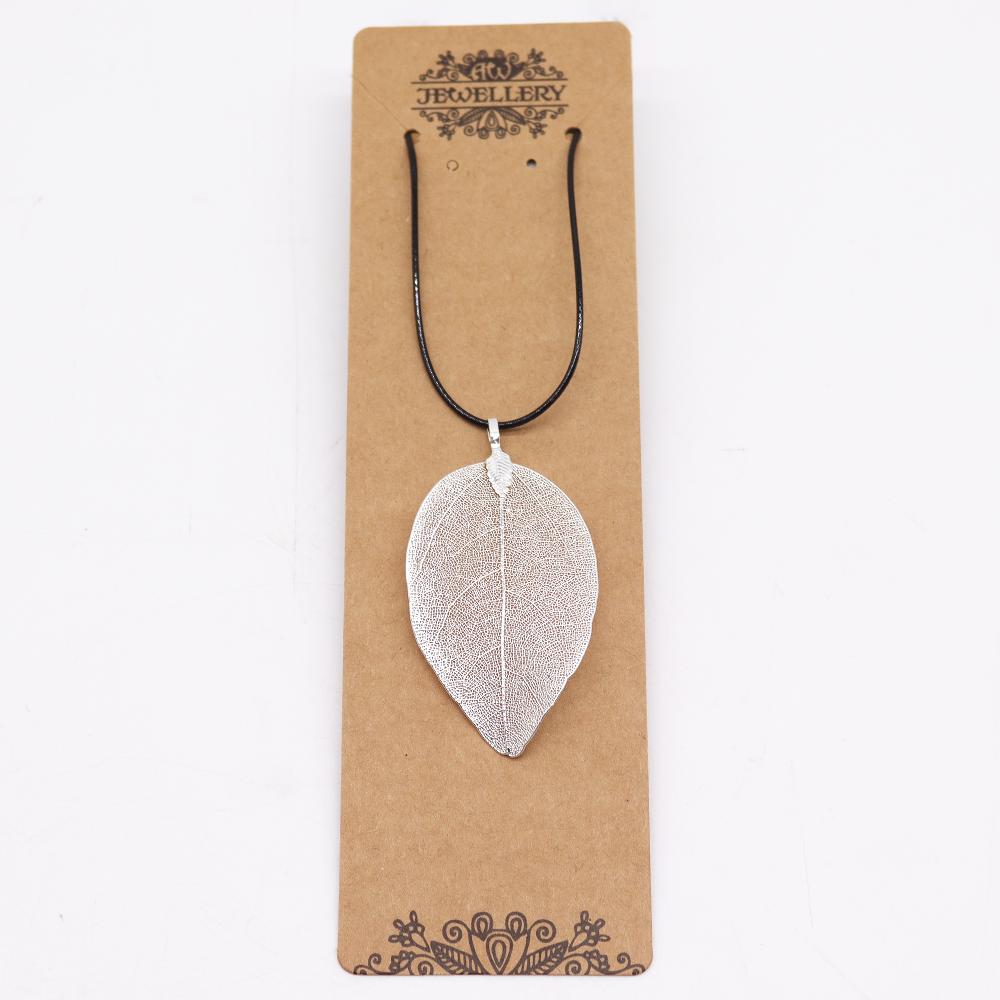 Necklace - Bravery Leaf - Silver
