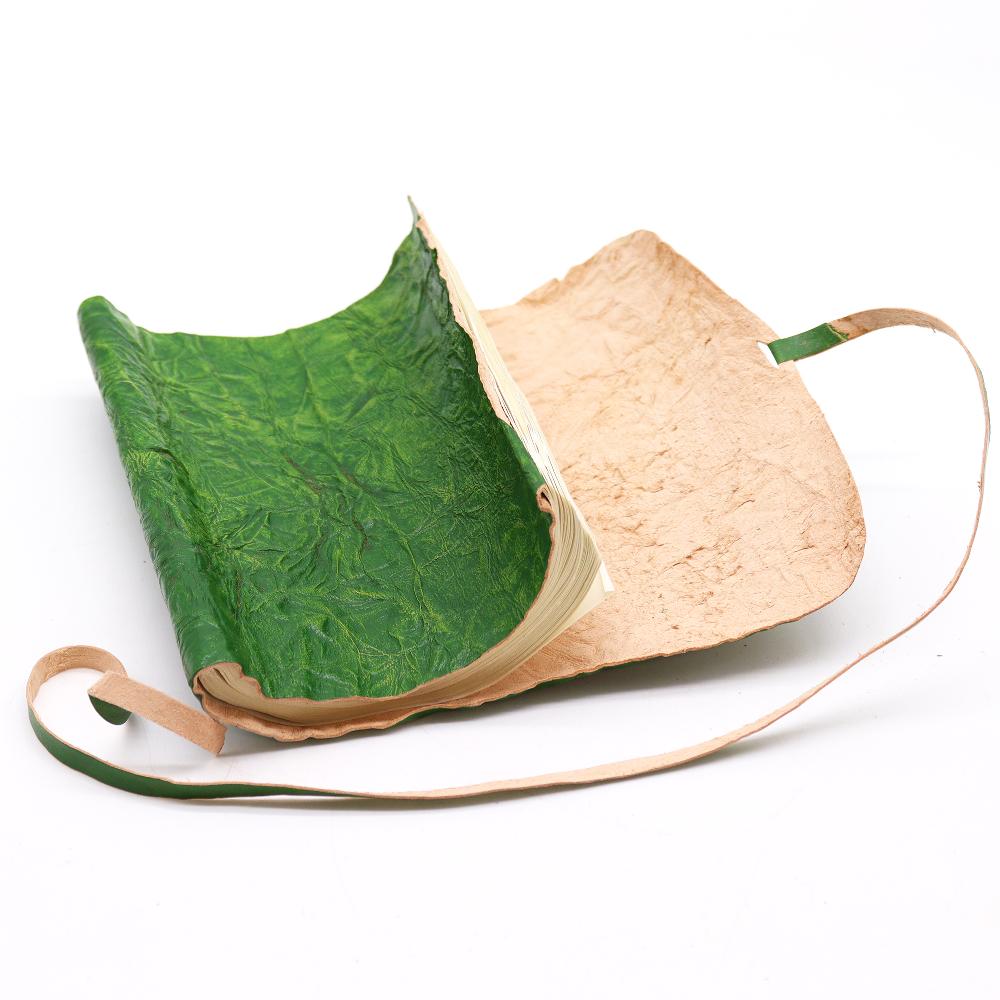 Rolled Leather Travel Notebook - 96 Pages - Green 21x15cm