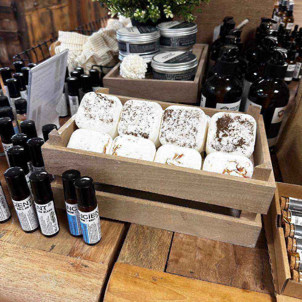 Steamers - Salts - Whipped Soaps and Flowers Starter & Stand